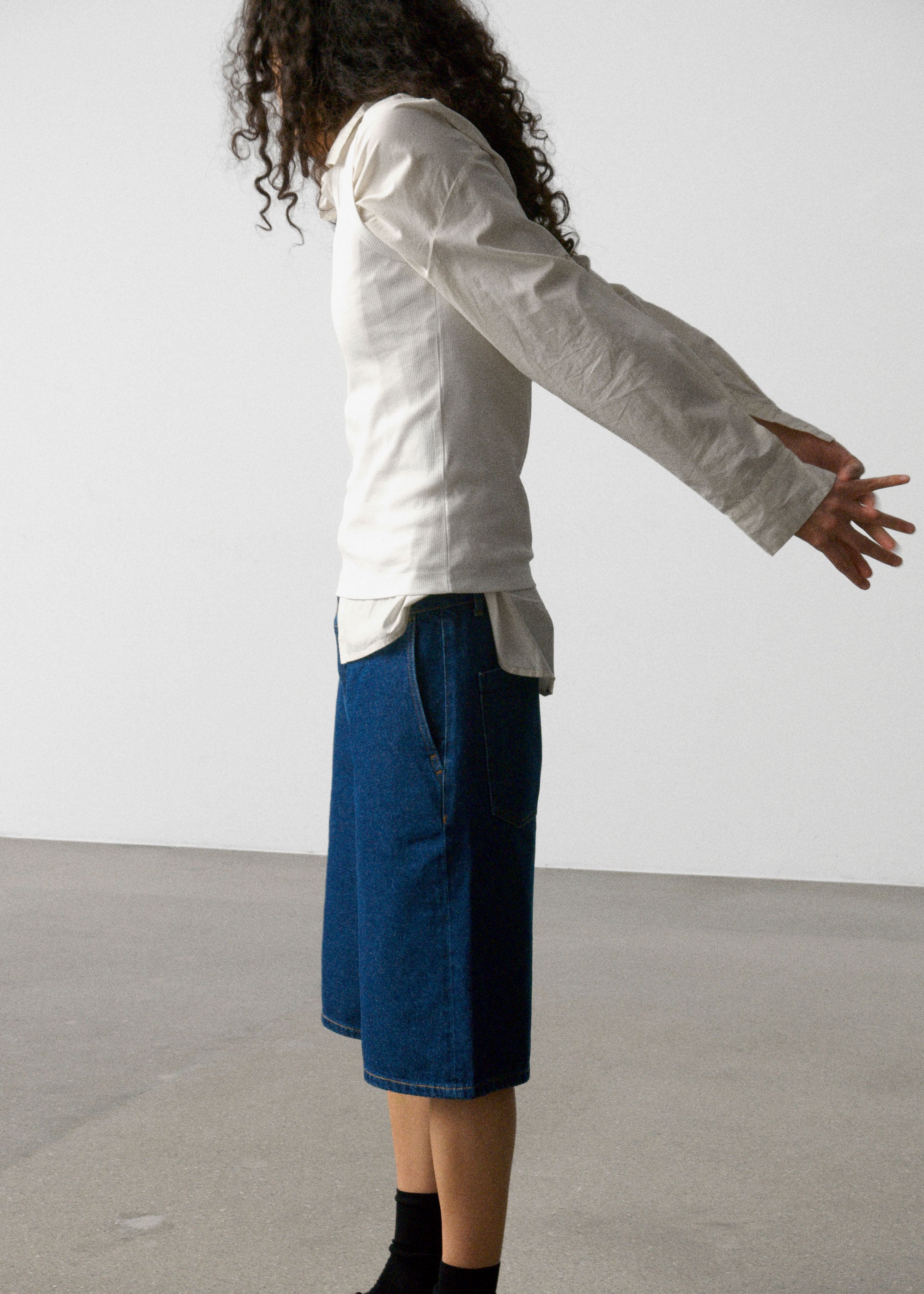 Carlo denim shorts | Mid Blue Shorts aiayu