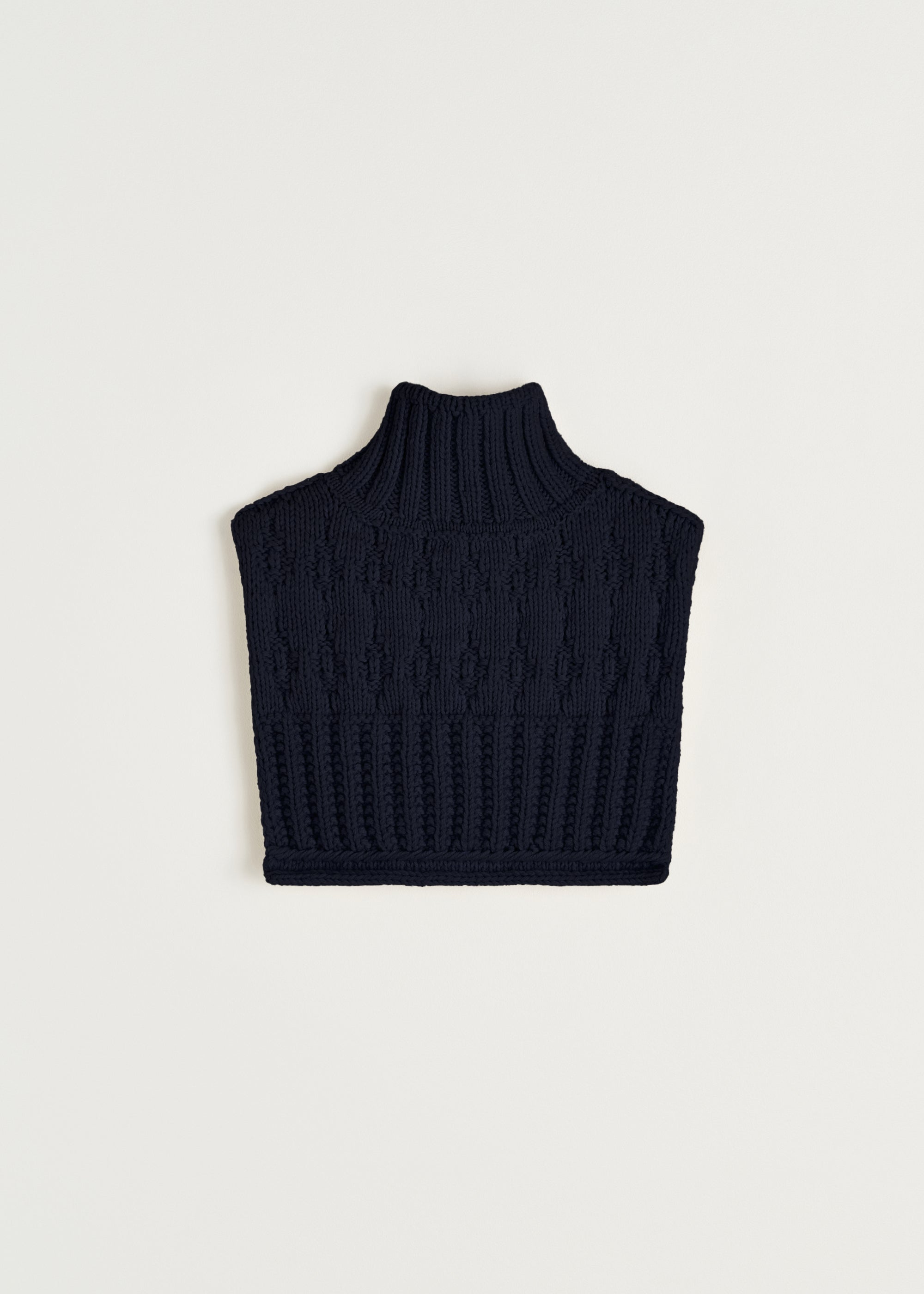 Asami neckwarmer – pure llama | Black Navy Scarf aiayu