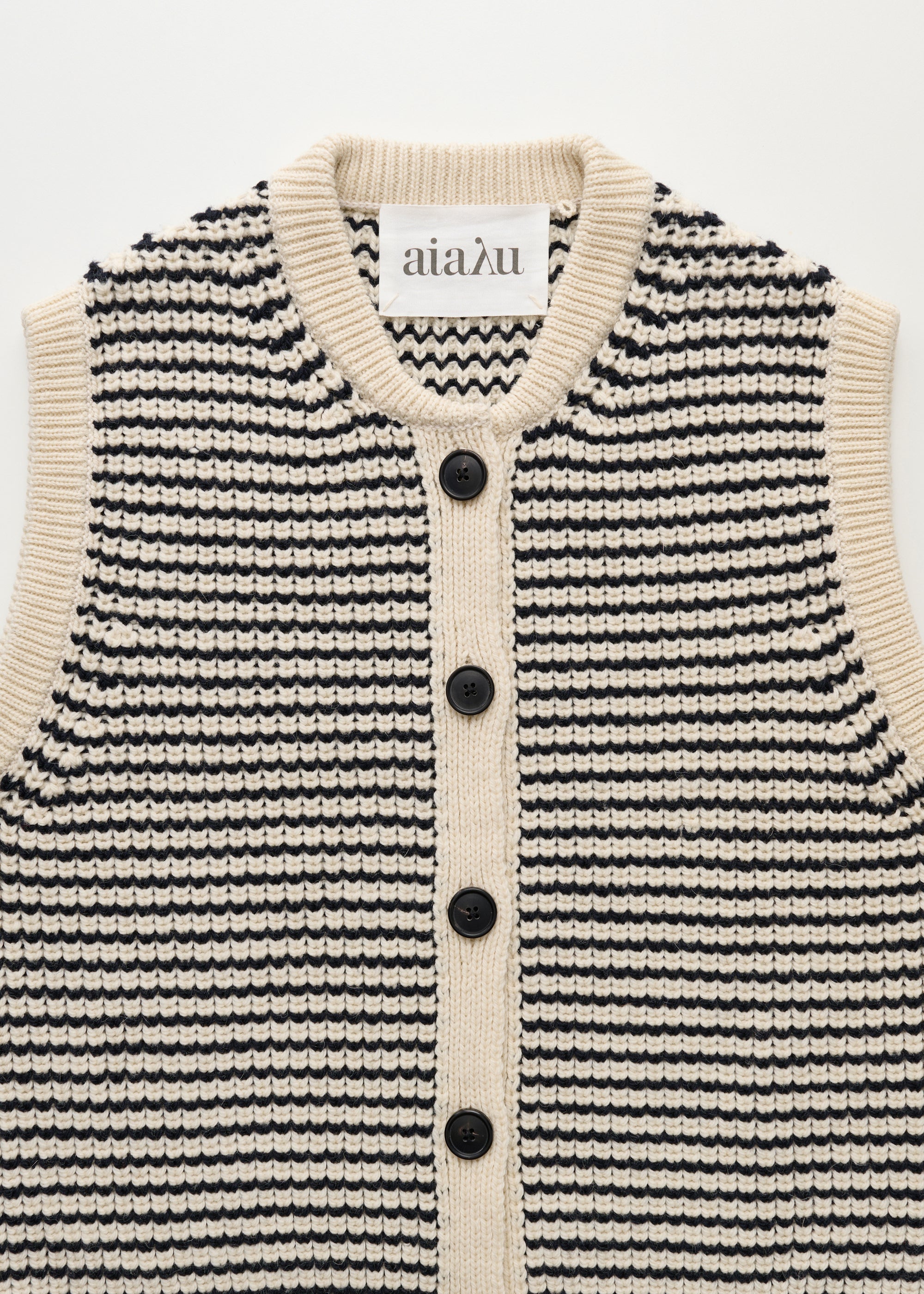 Asha vest – highland wool | Mix Black Navy Vest aiayu