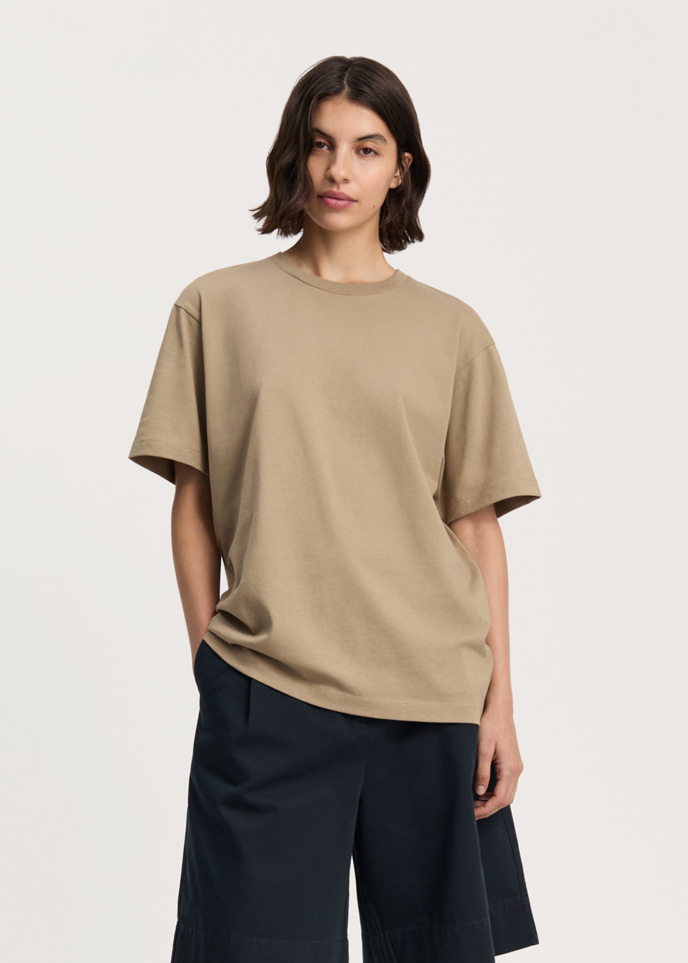 Classic circular tee | Clay T-shirt aiayu