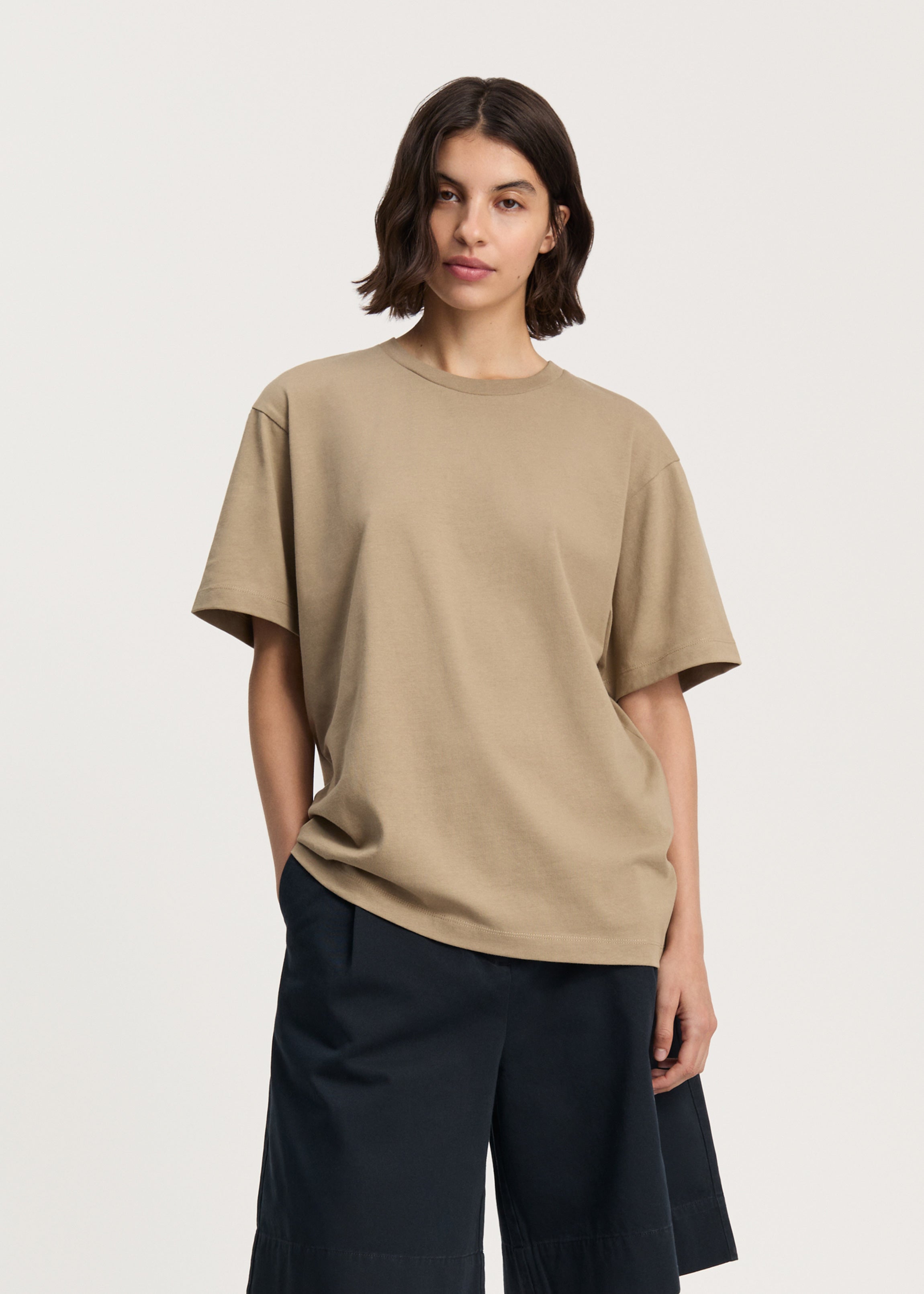 Classic circular tee | Clay T-shirt aiayu
