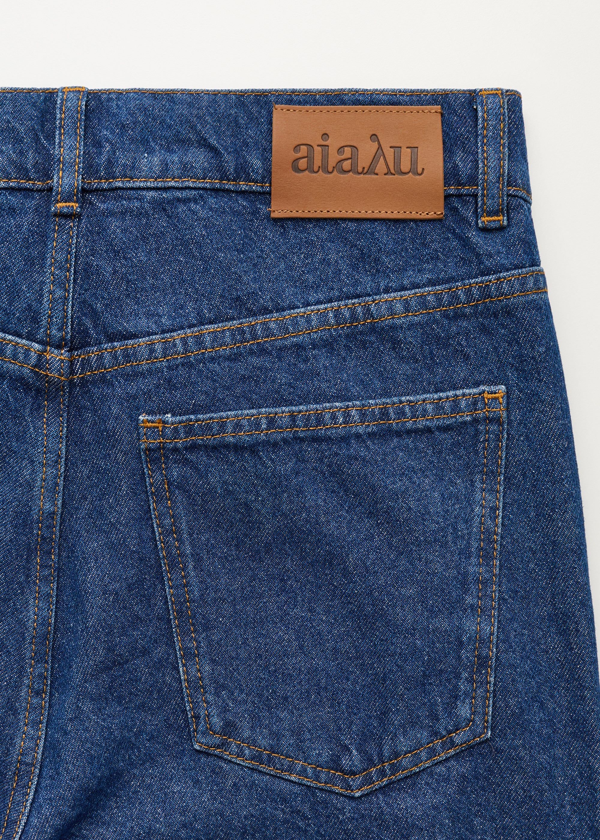 Cooper highwaist straight jeans | Mid Blue Jeans aiayu