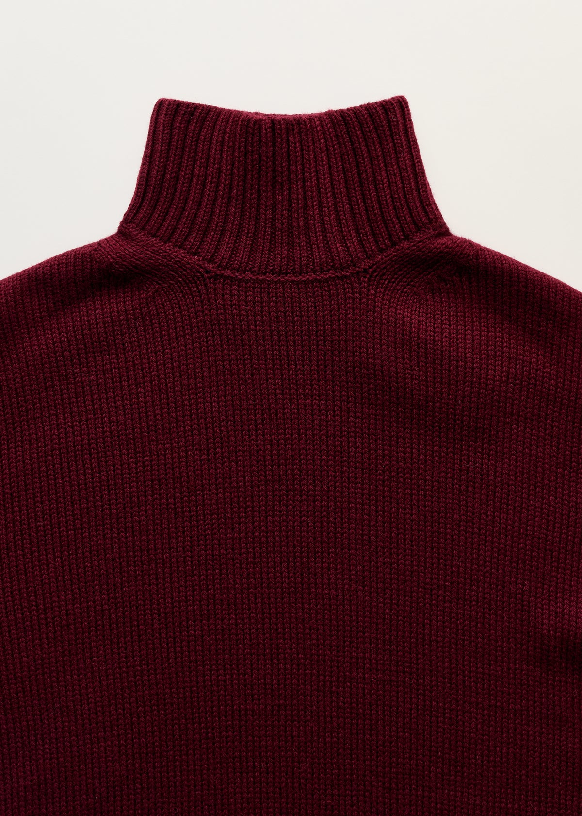Farah sweater – highland wool | Bordeaux Sweater aiayu