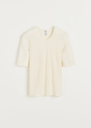 Gentle tee – cashmere | Pure Ecru Blouse aiayu
