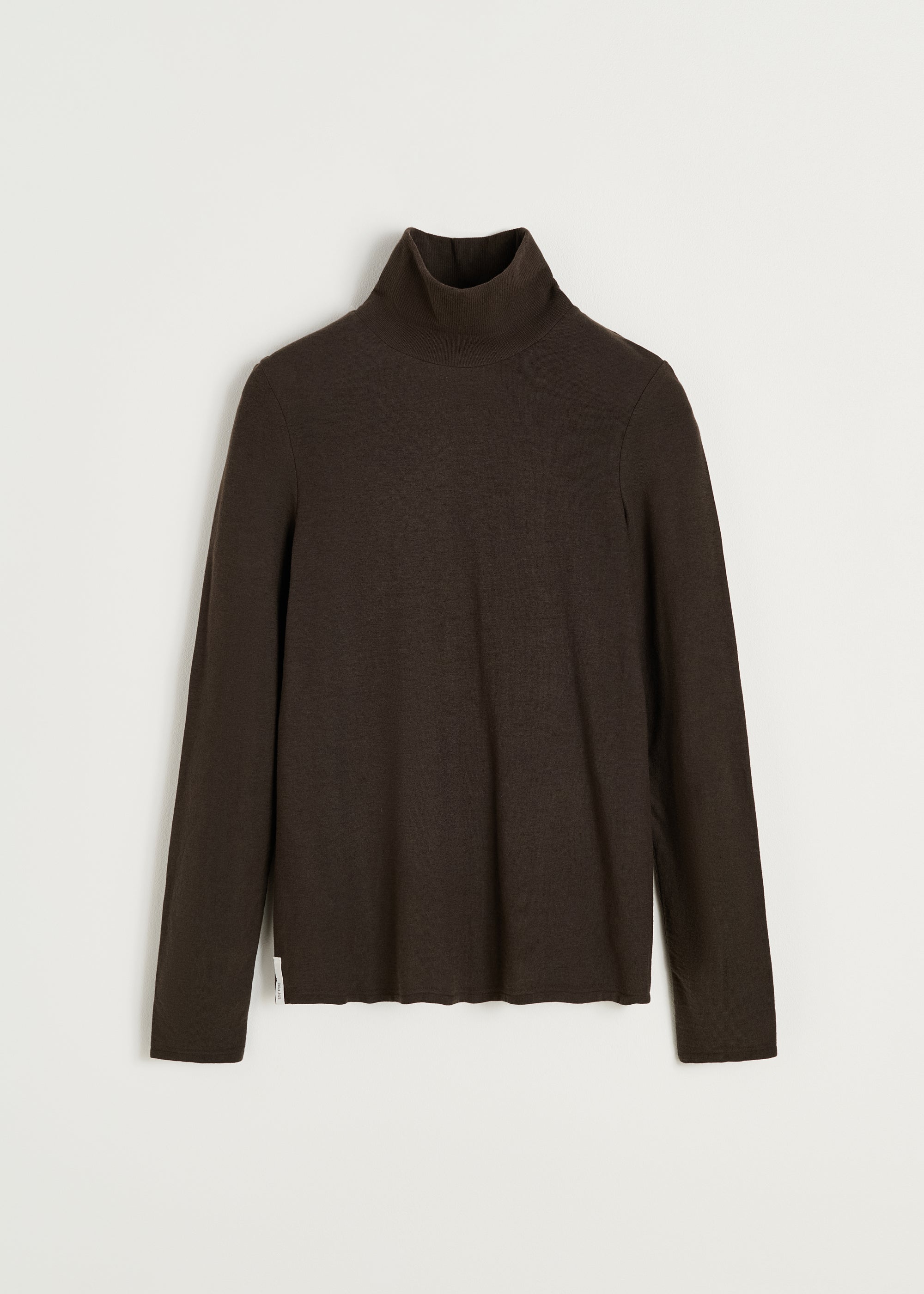 Gentle turtleneck – cashmere | Dark Brown Blouse aiayu