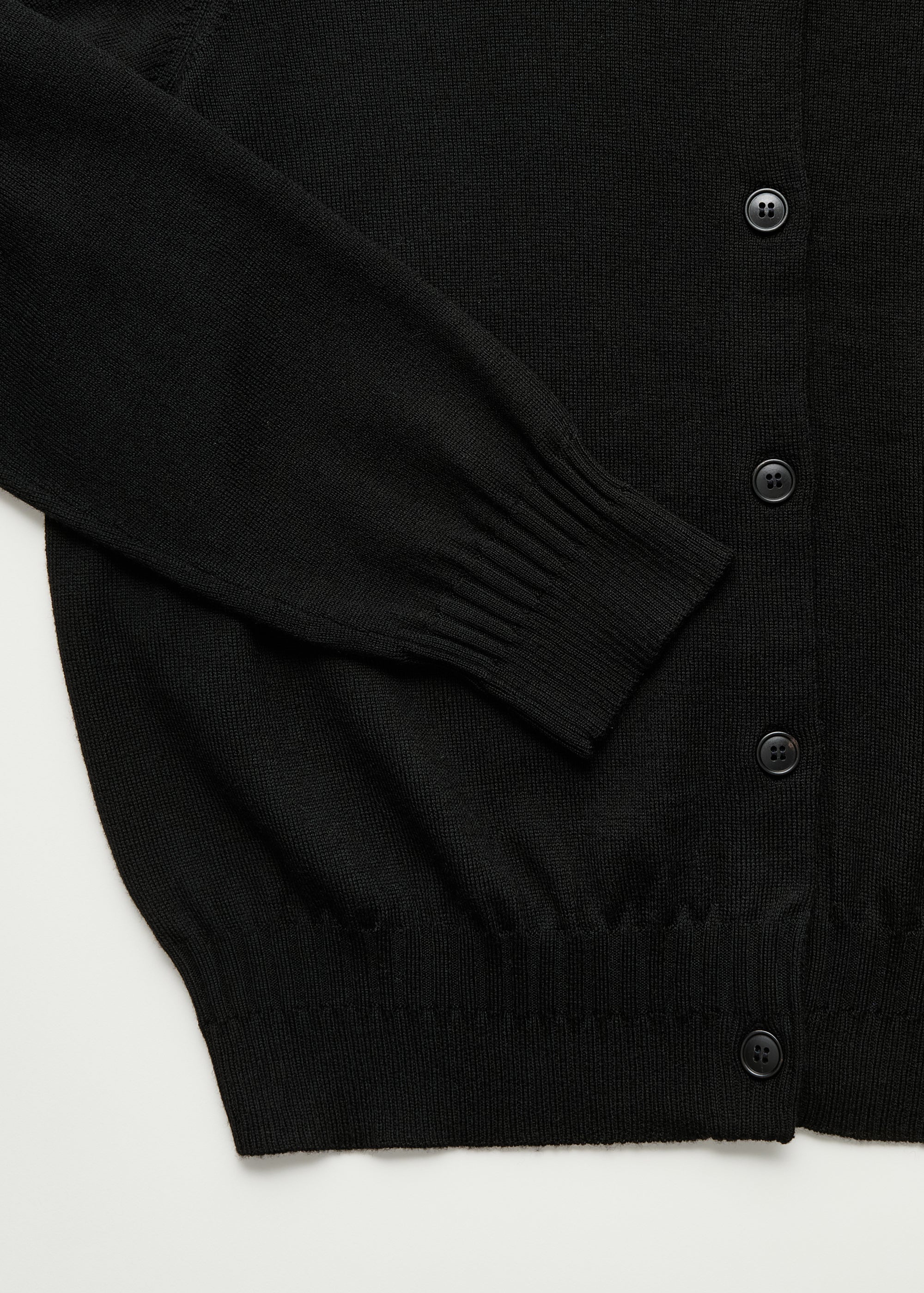 Hariza cardigan – pure merino wool | Black Cardigan aiayu