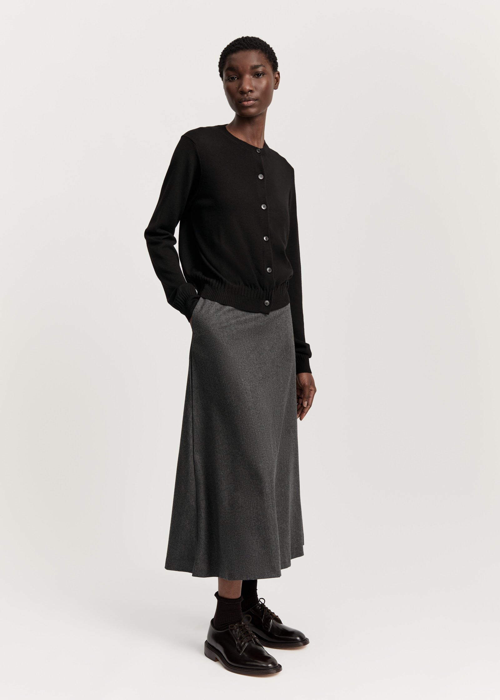 Hariza cardigan – pure merino wool | Black Cardigan aiayu