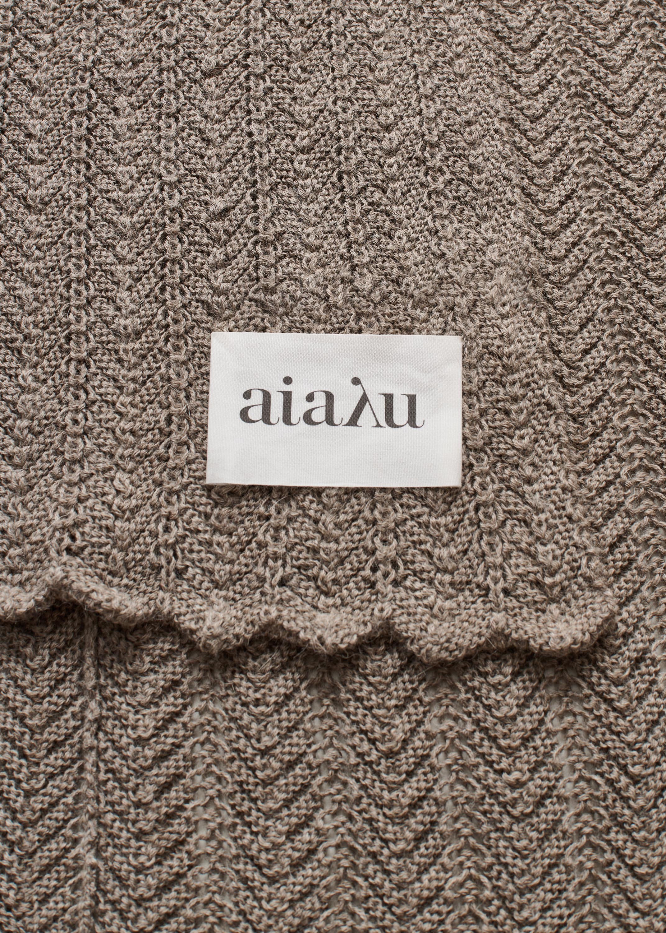 Hollie classic throw - 130x160 | Pure Nougat Melange Throw aiayu