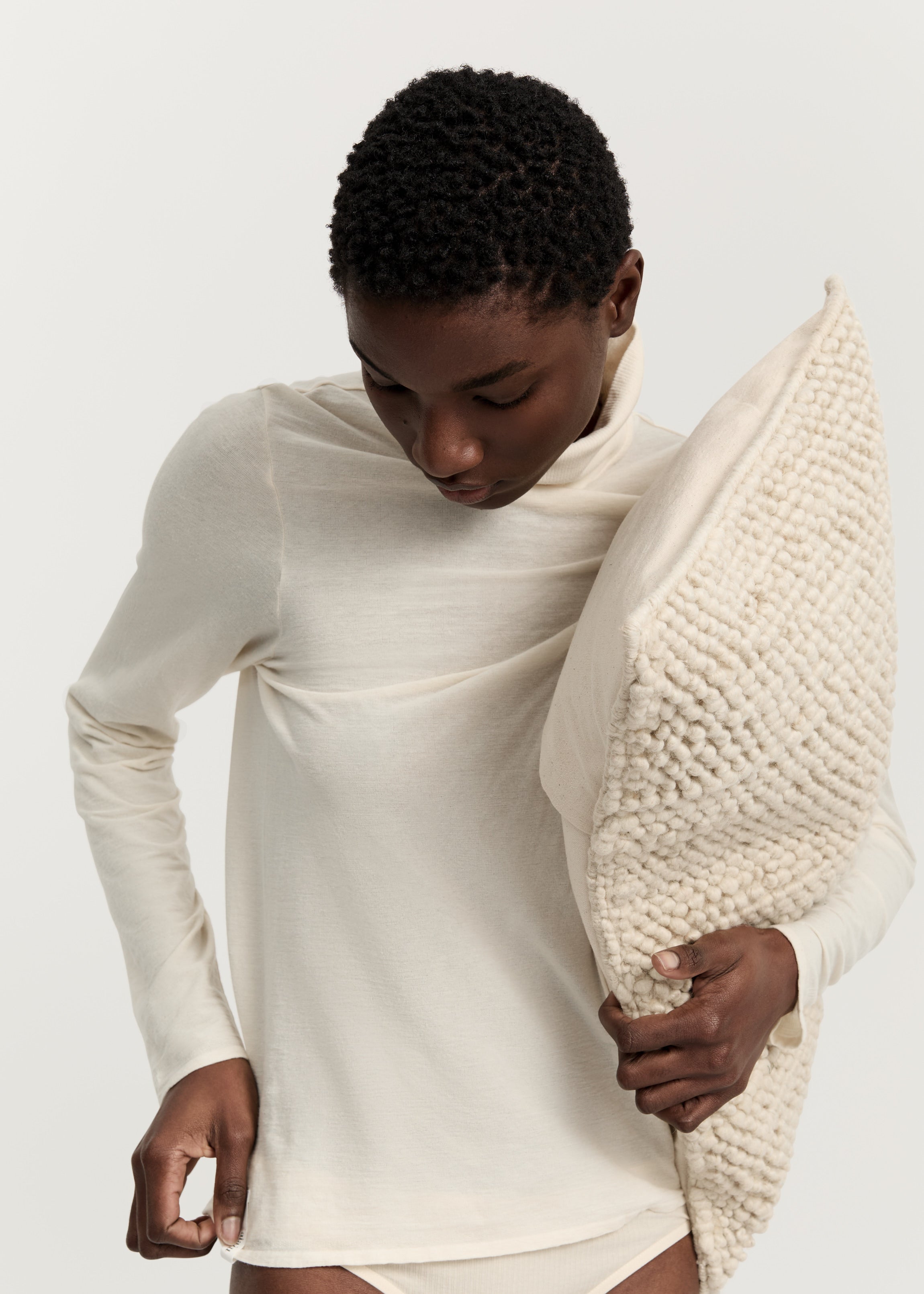 Idras wool pillow - 40x60 | Pure Ecru Pillow aiayu.com