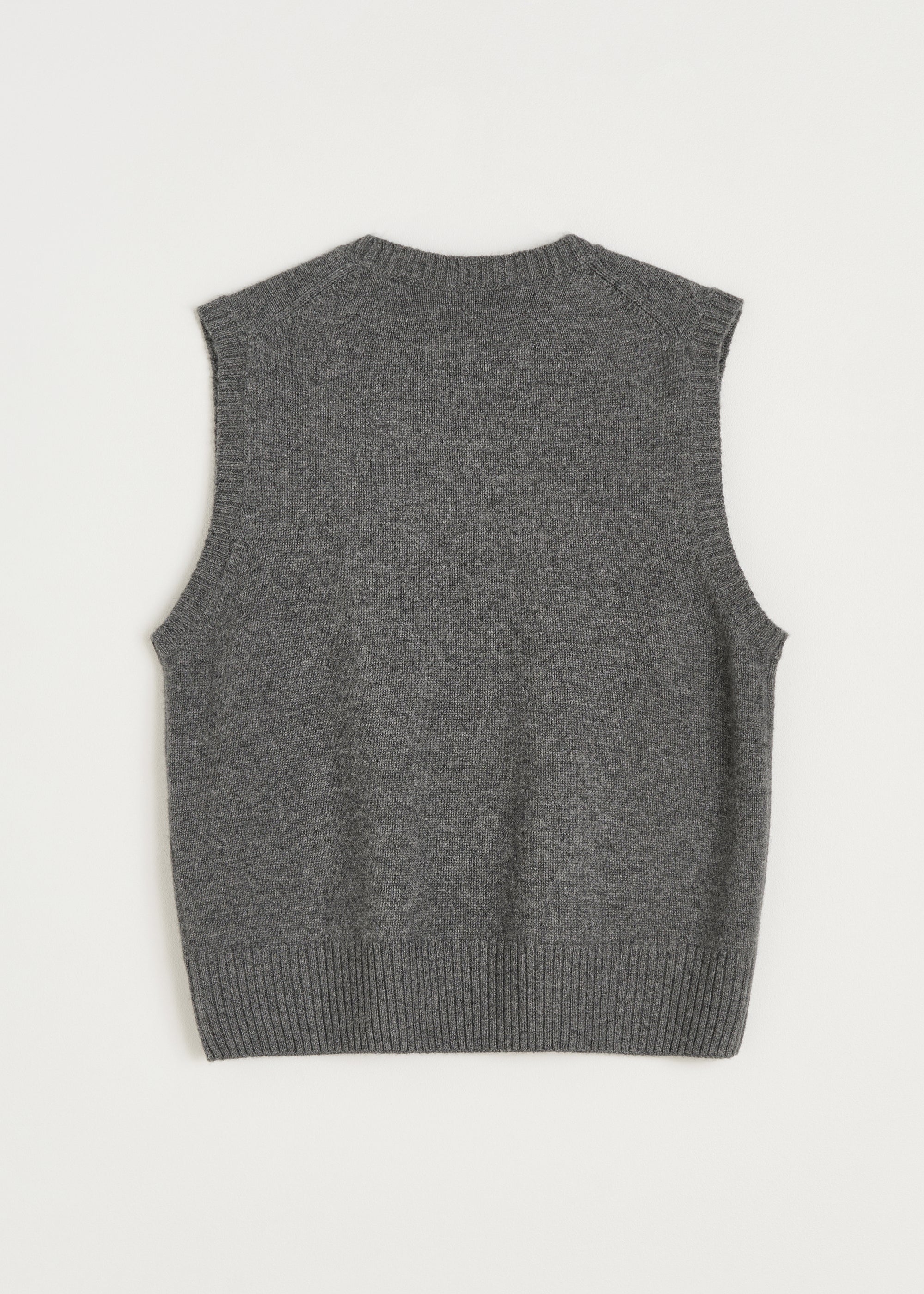 Ingeborg vest – pure cashmere | Stormy Vest aiayu