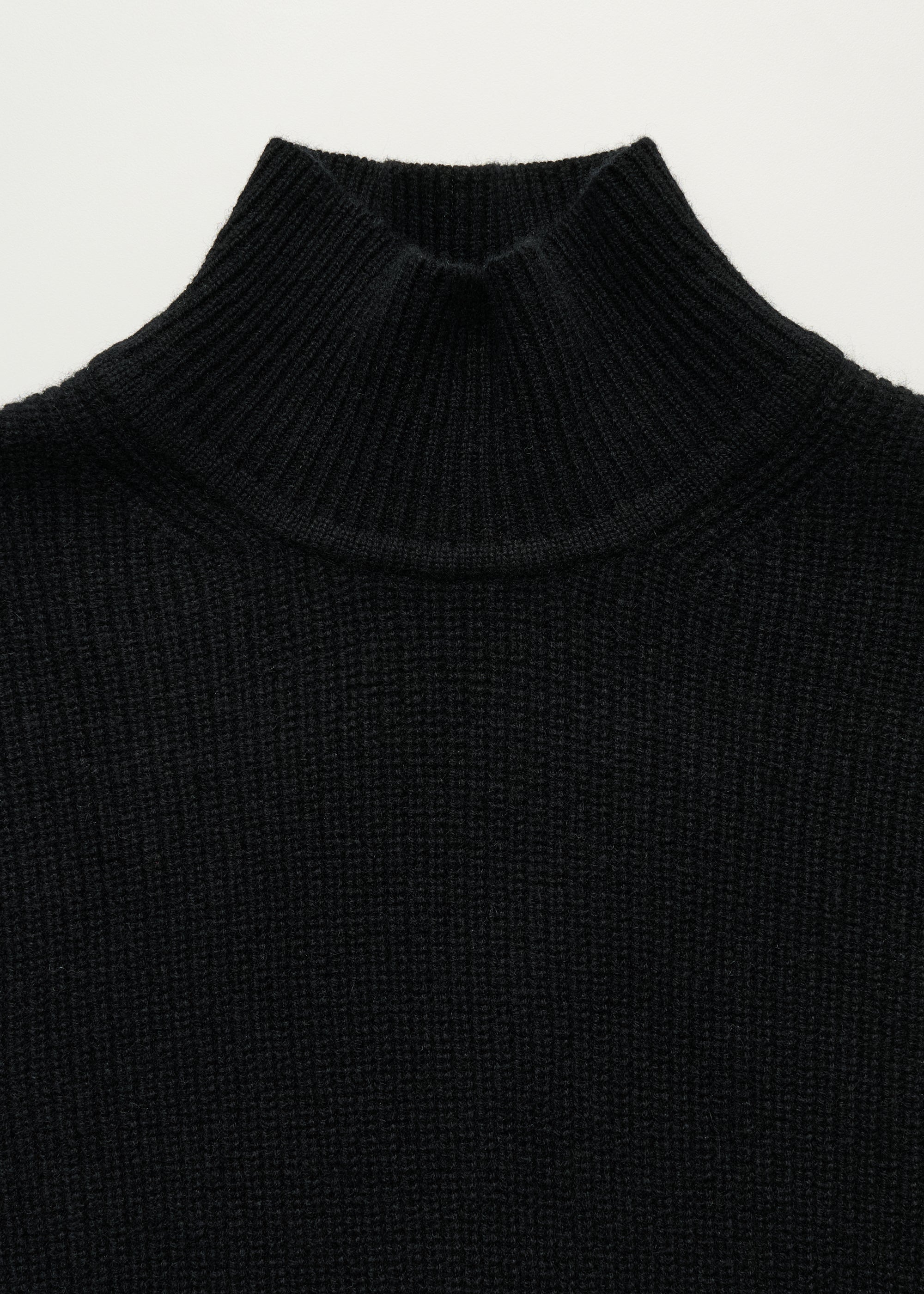 Jaxon sweater – cashmere | Black Sweater aiayu