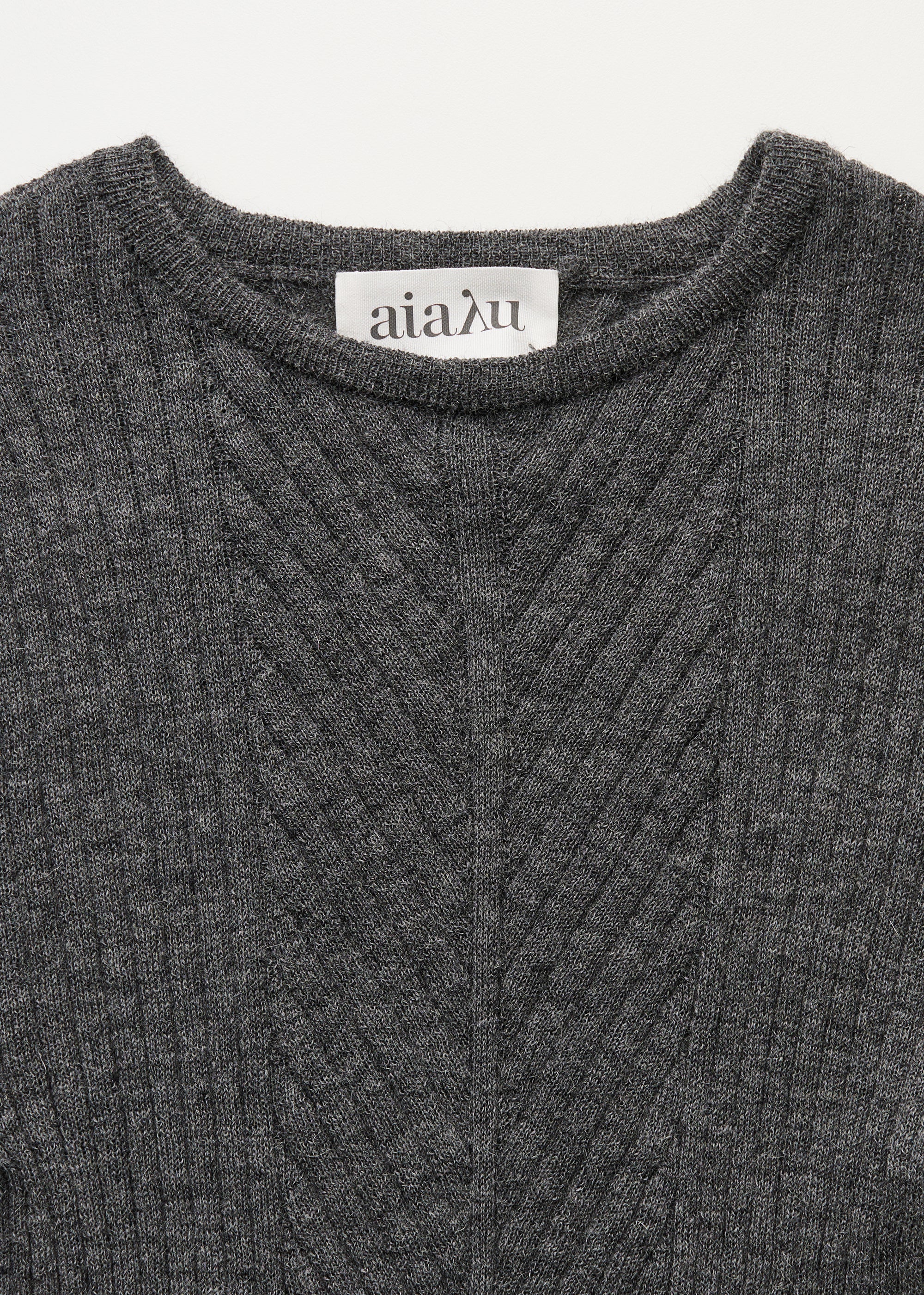 Jaya blouse – pure llama | Mix Stormy Sweater aiayu