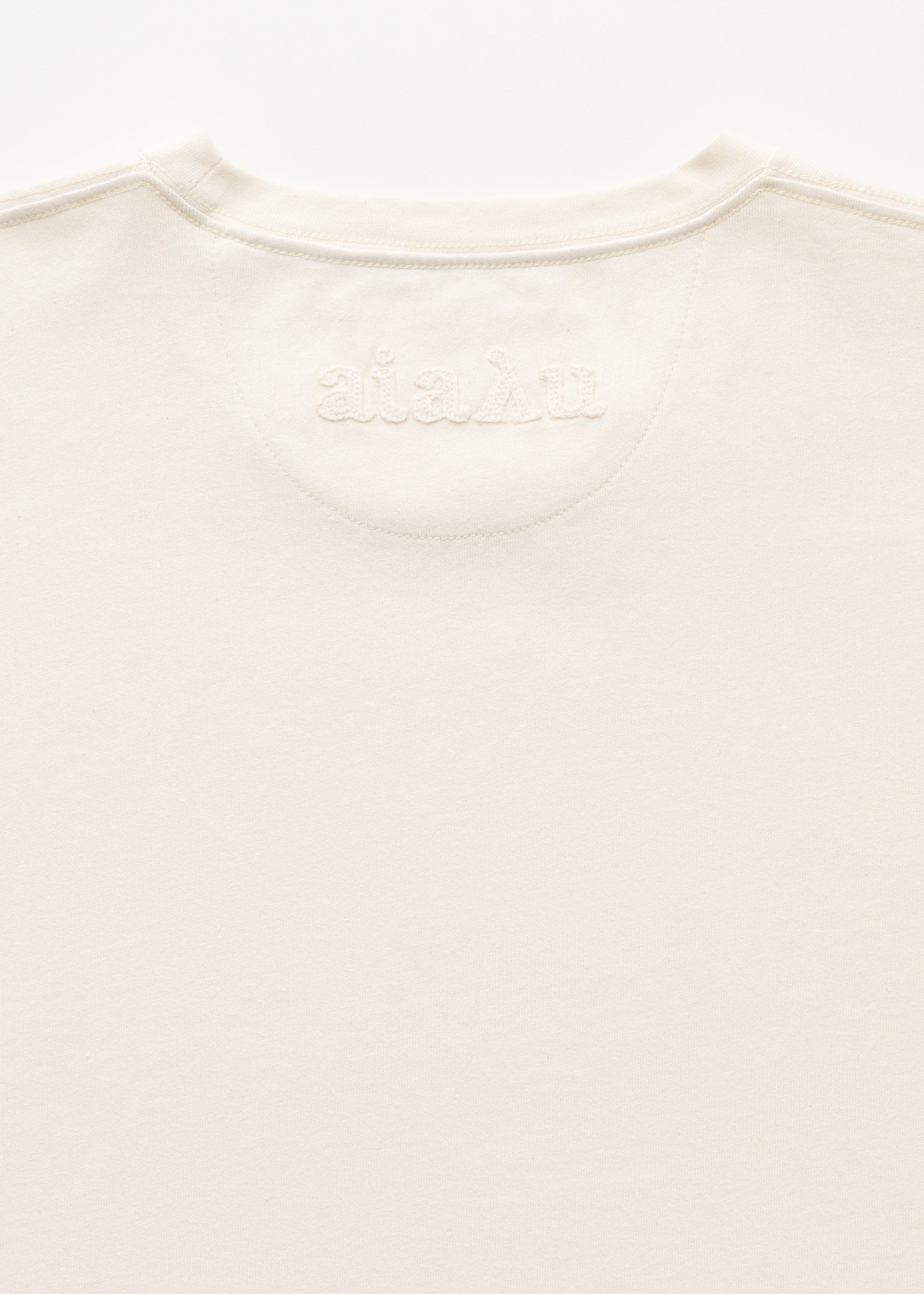 Lui circular tee | Pure Ecru T-shirt aiayu