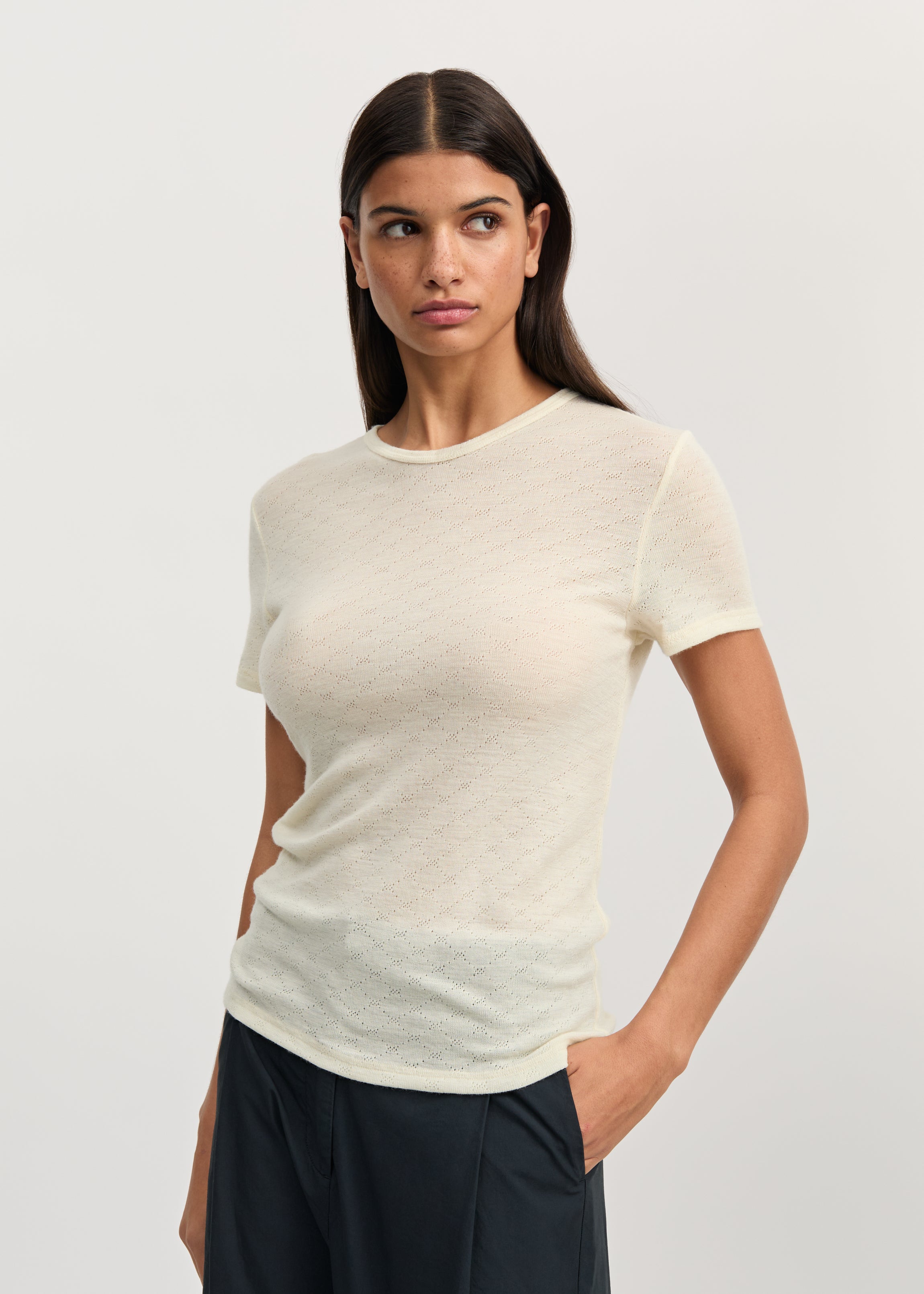 Lumae tee | Pure Ecru T-shirt aiayu