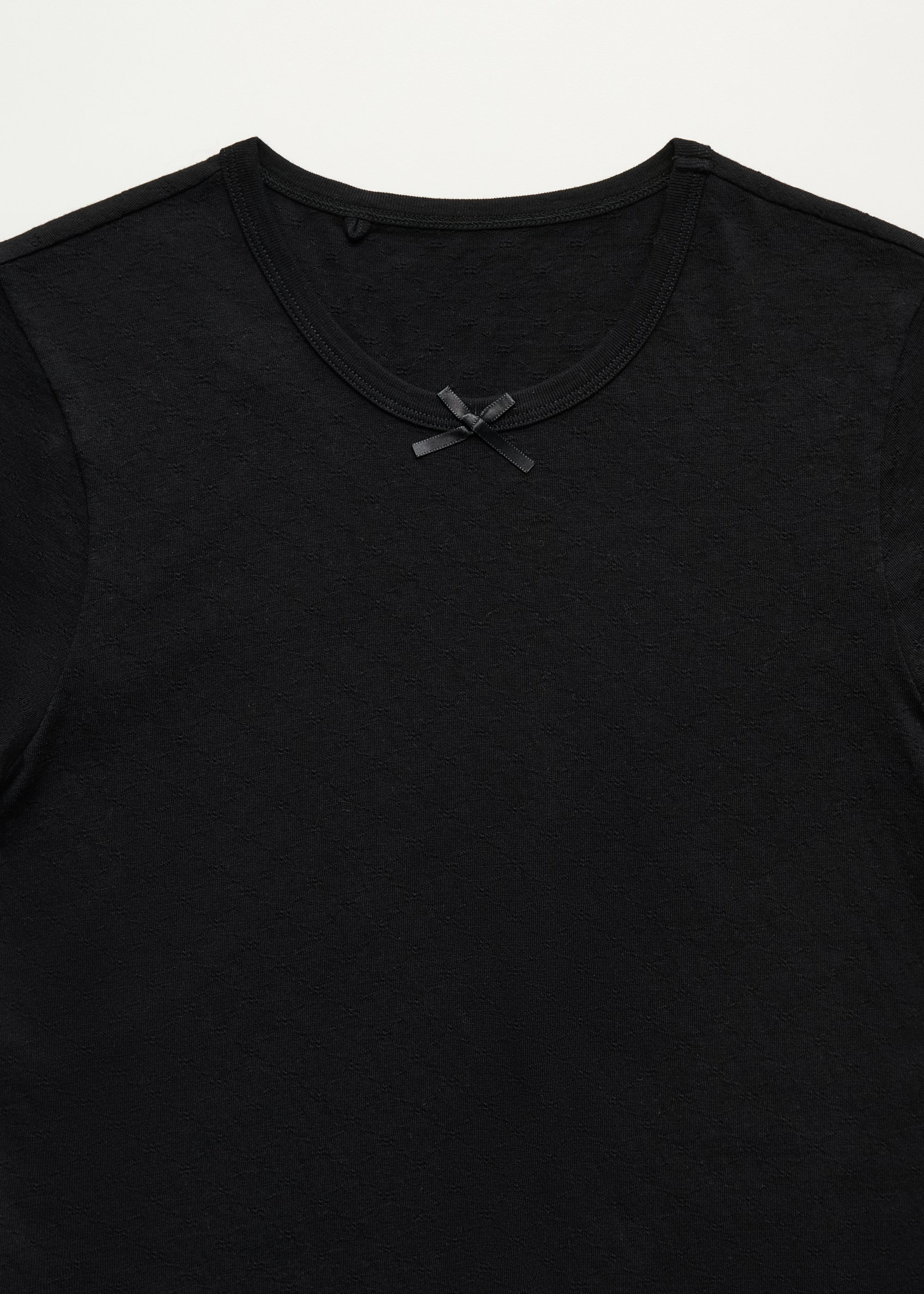 Messhu tee | Black T-shirt aiayu