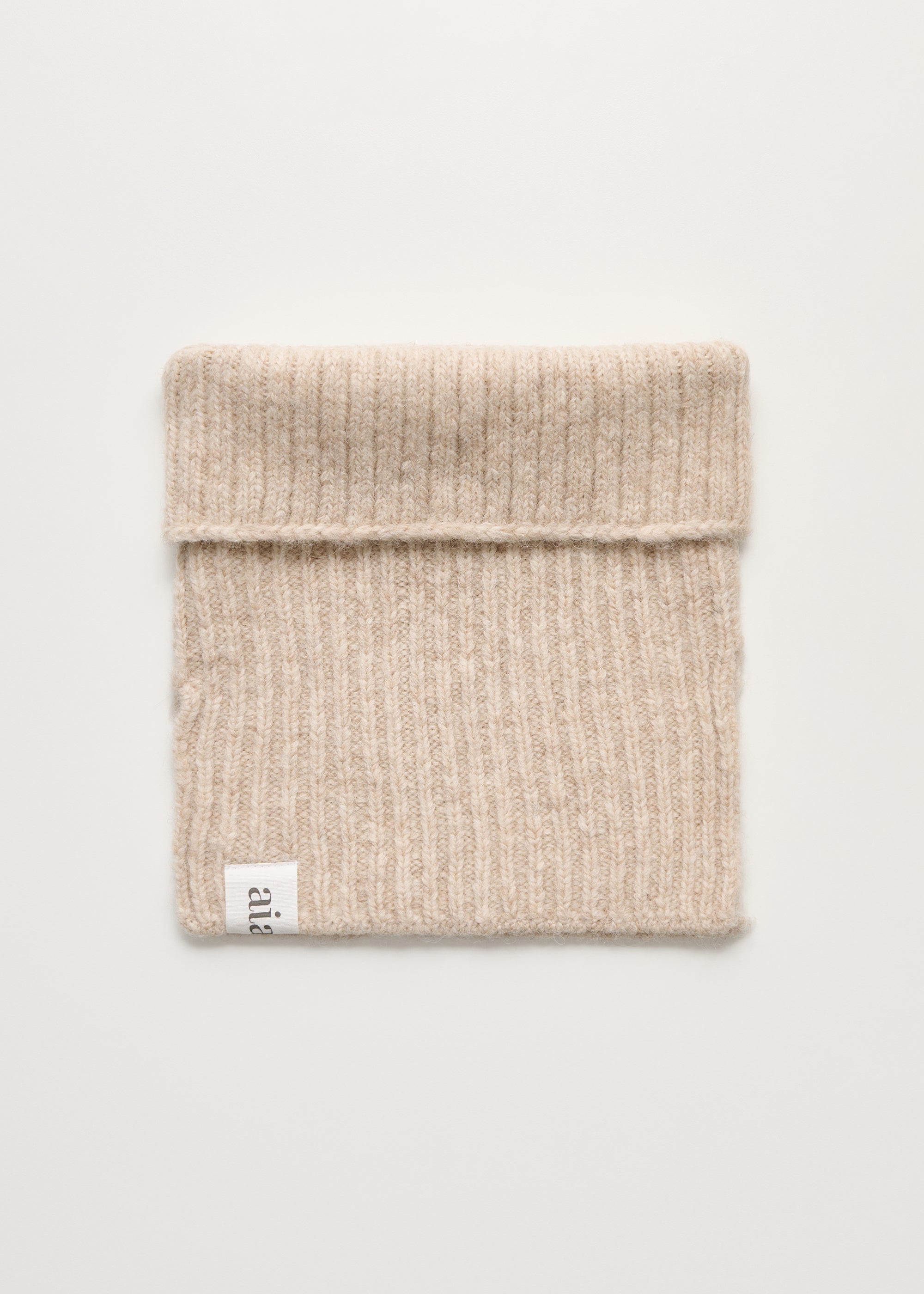 Nellie neck warmer | Pure Beige Scarf aiayu