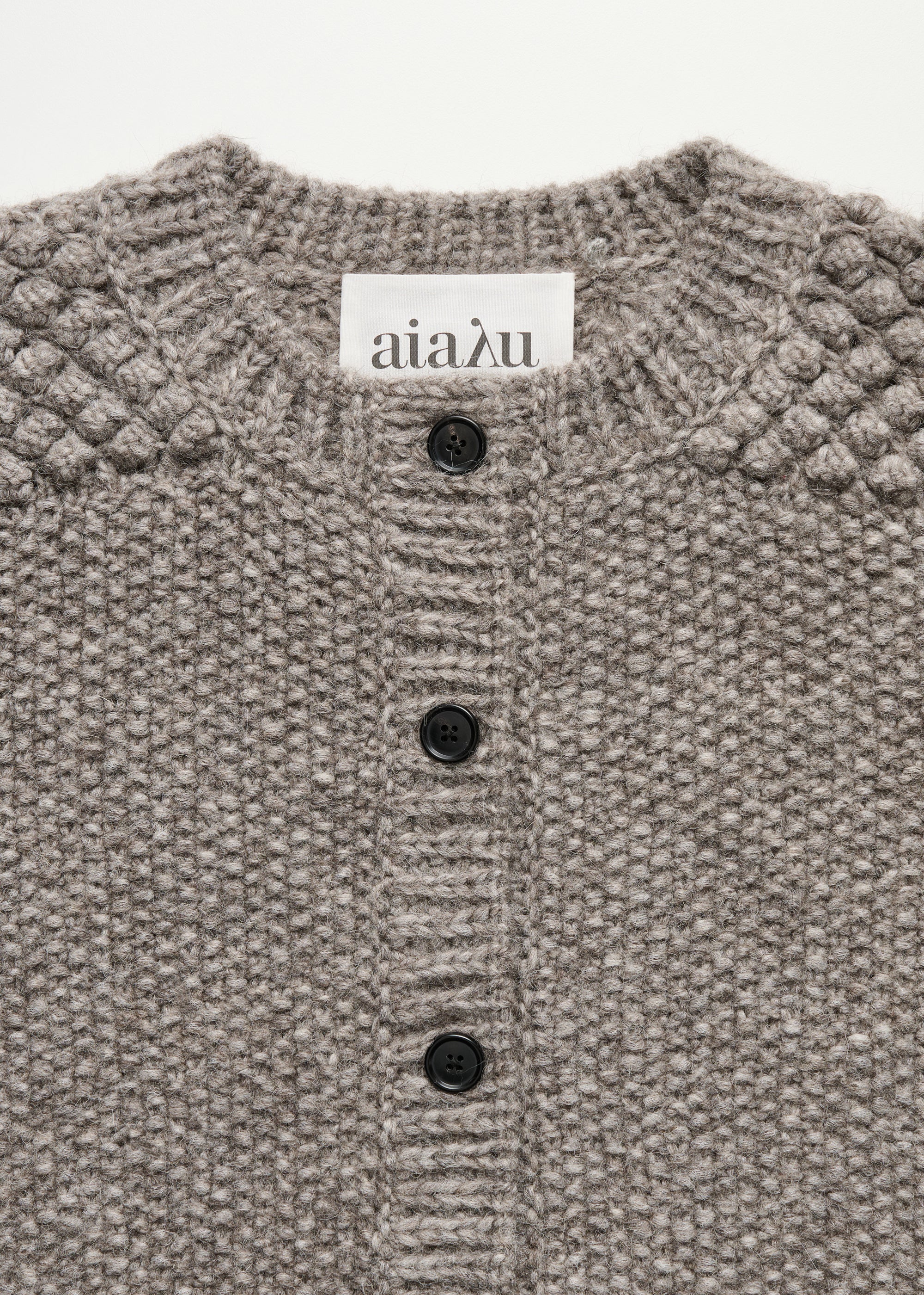 Sierra cardigan – llama wool | Pure Grey Cardigan aiayu