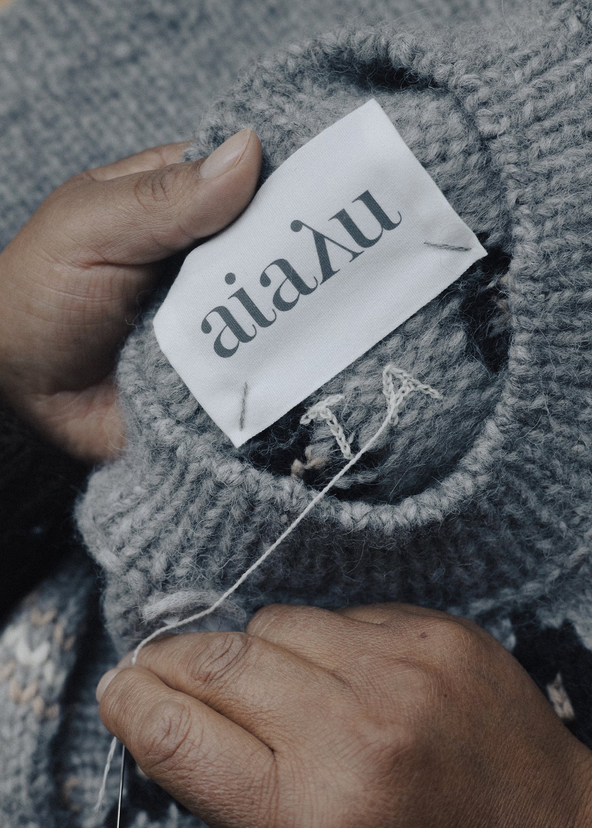 Wyn sweater – llama wool | Mix pure brownie Sweater aiayu