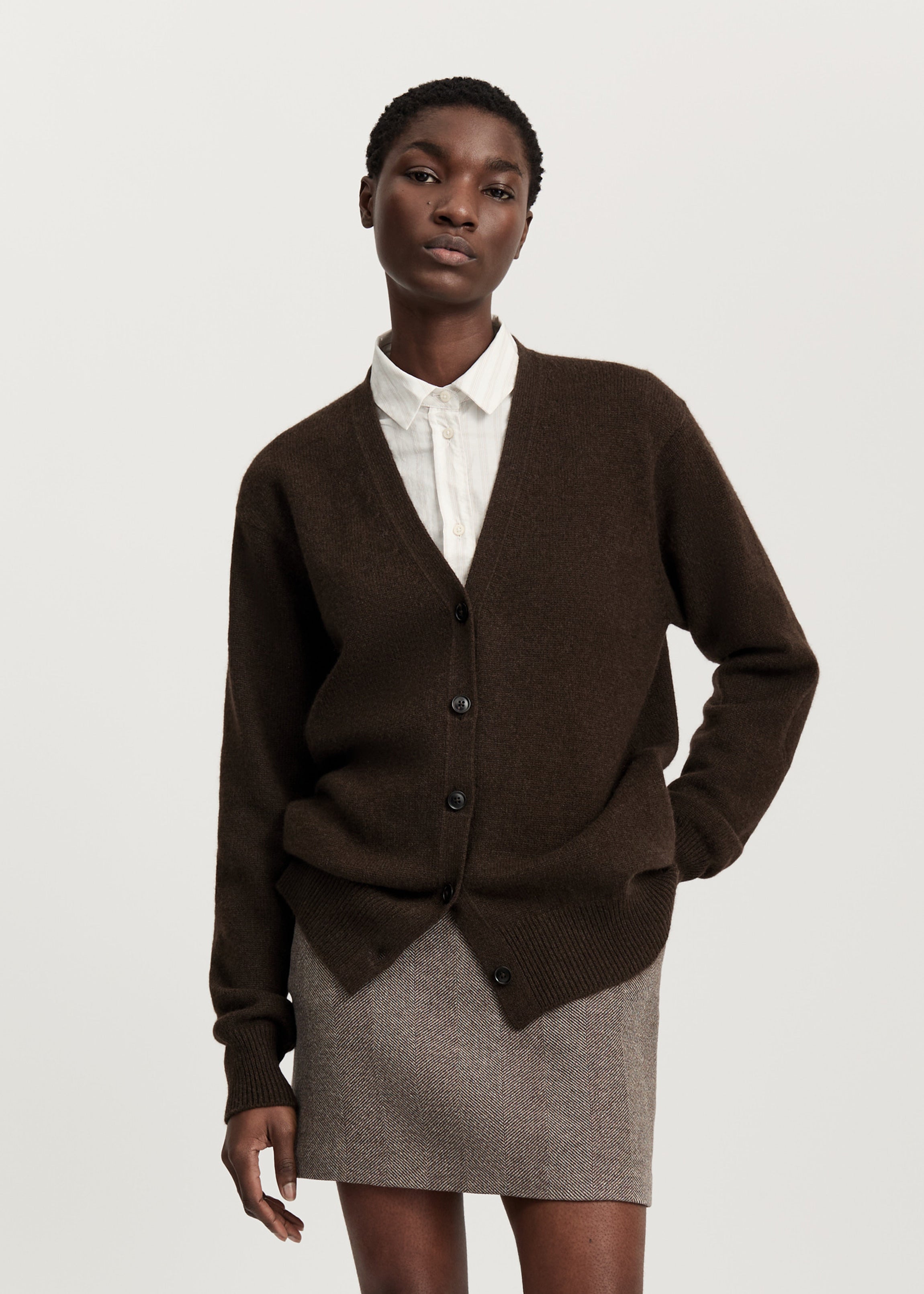 Alexa cardigan – yak | Pure Dark Brown
