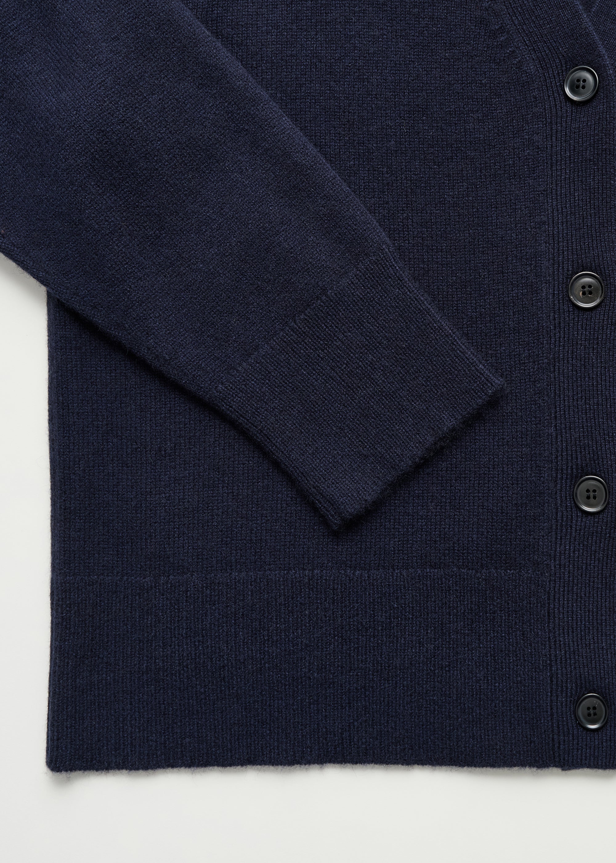 Flora cardigan – pure cashmere | Black Blue Cardigan aiayu