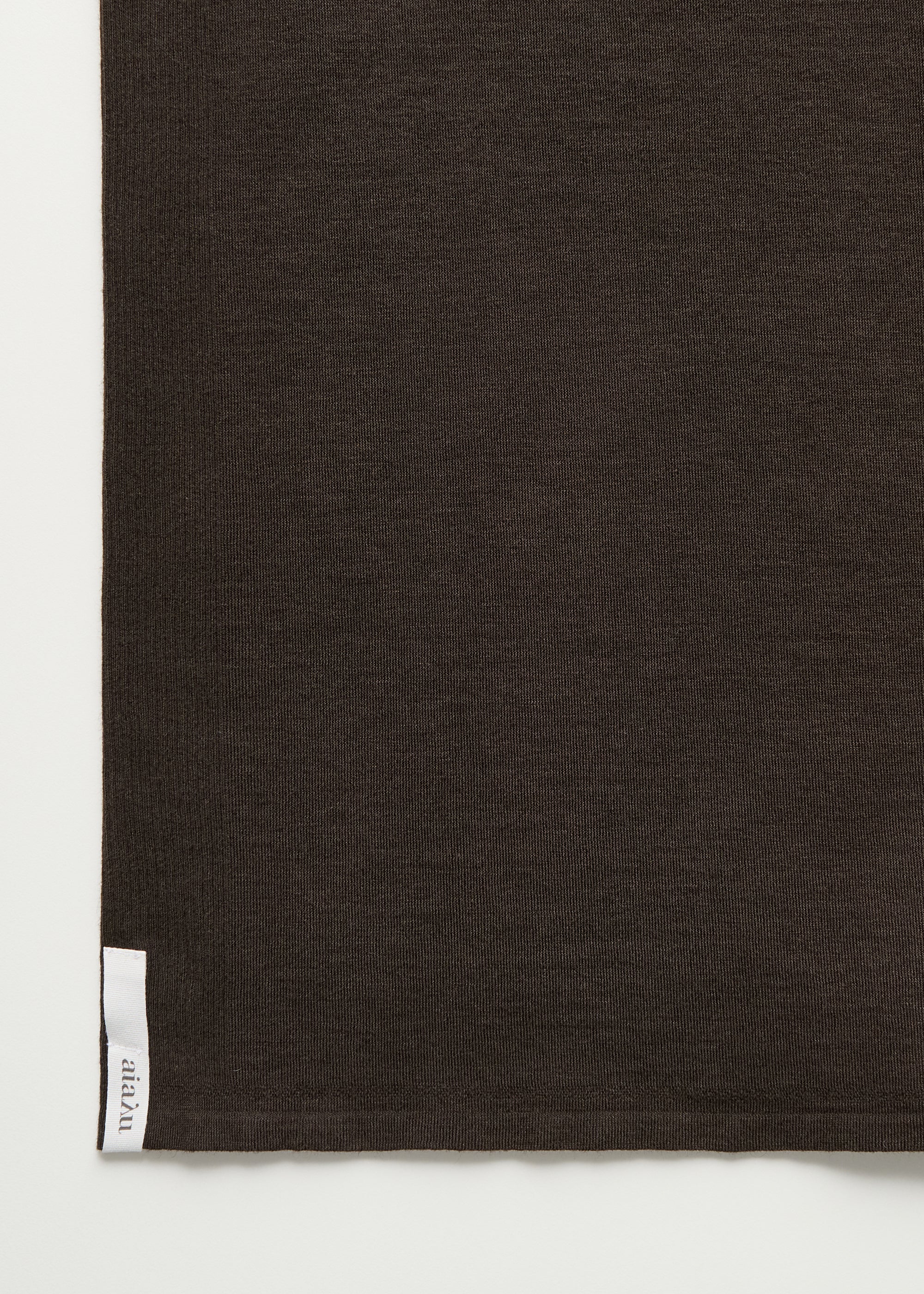 Gentle tank – cashmere | Dark Brown Top aiayu