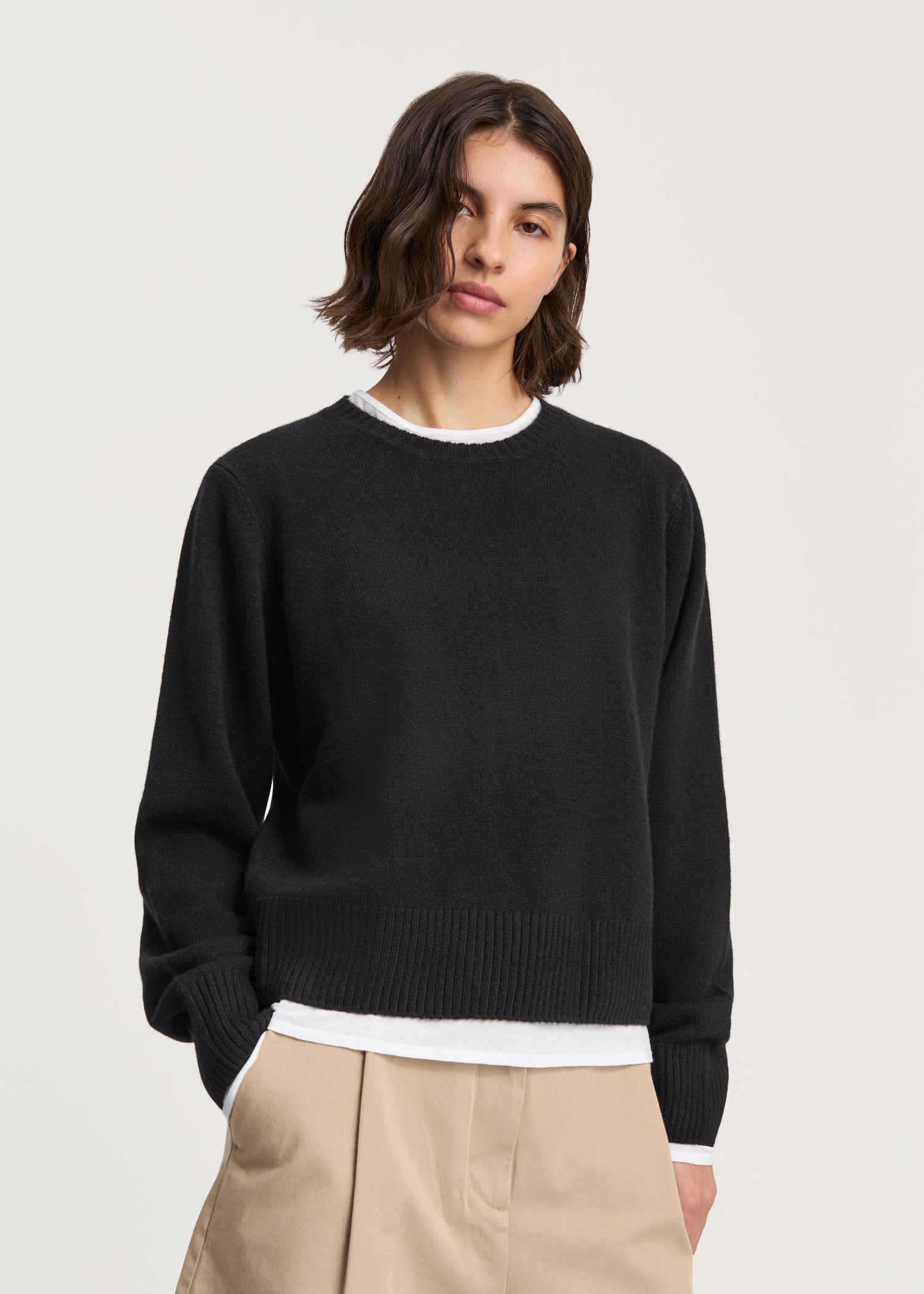 Inga sweater – pure cashmere | Black Sweater aiayu