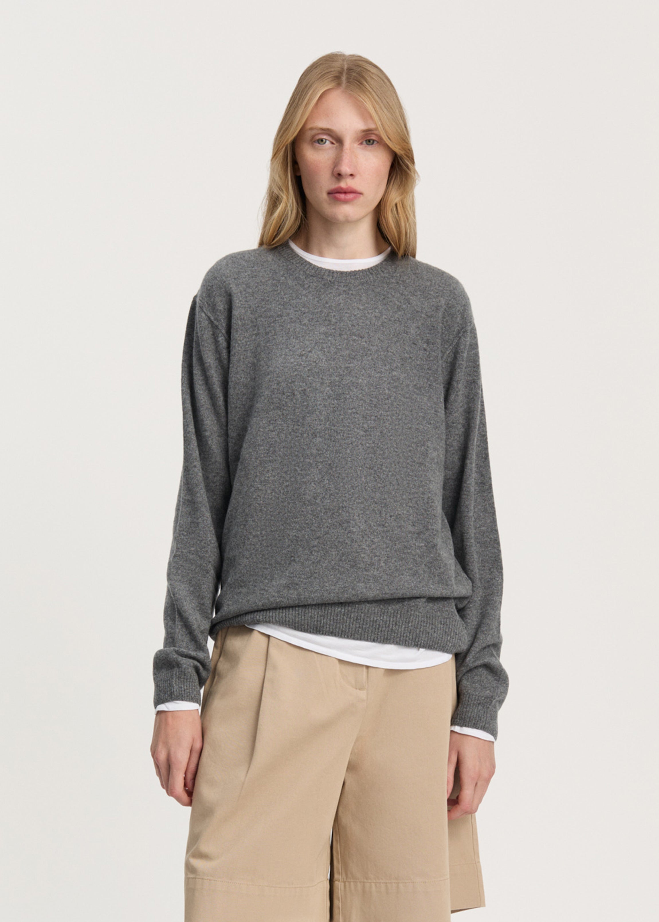 Leonardo sweater – pure cashmere | Stormy Sweater aiayu