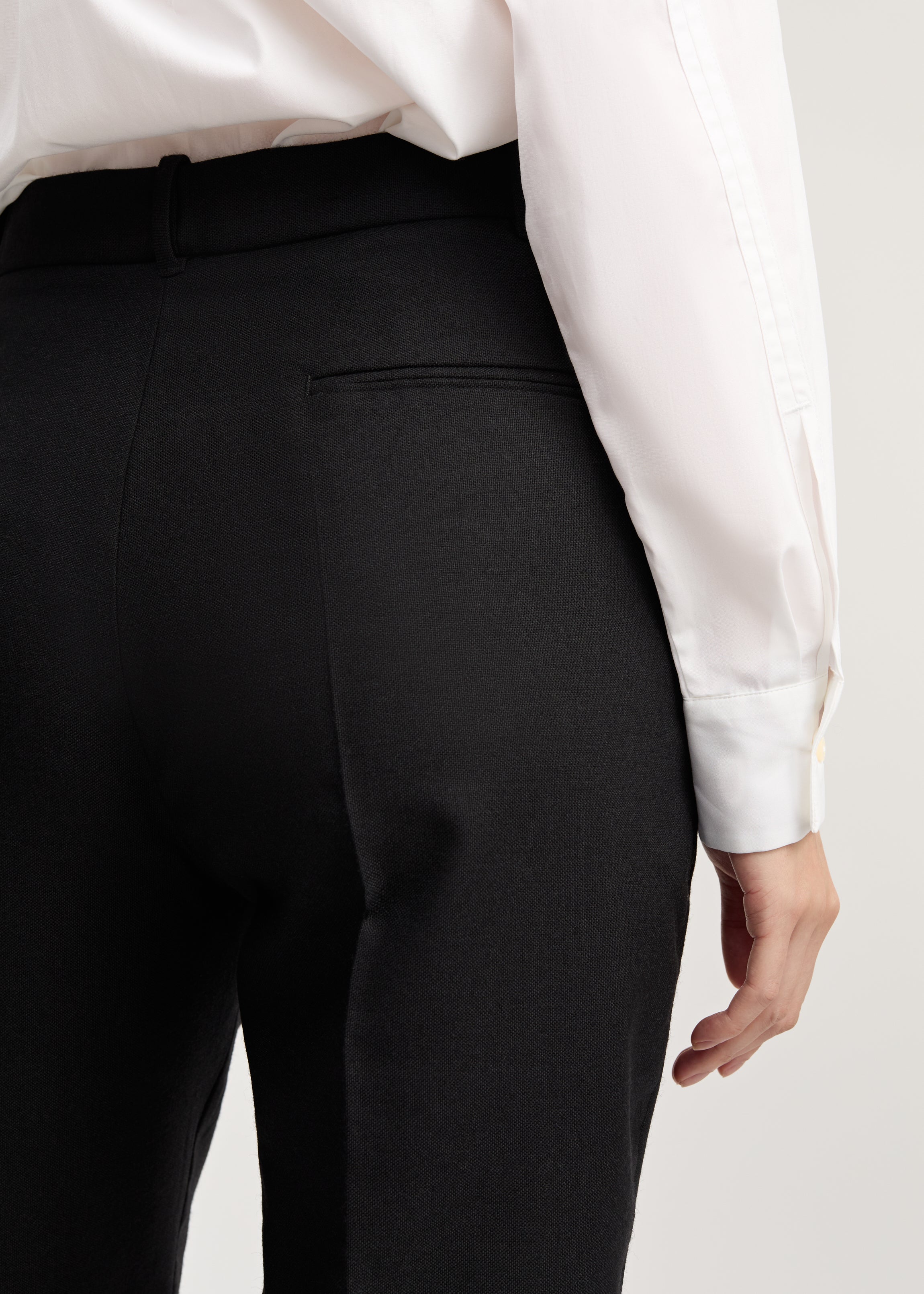 Milo pant wool | Black Pants aiayu