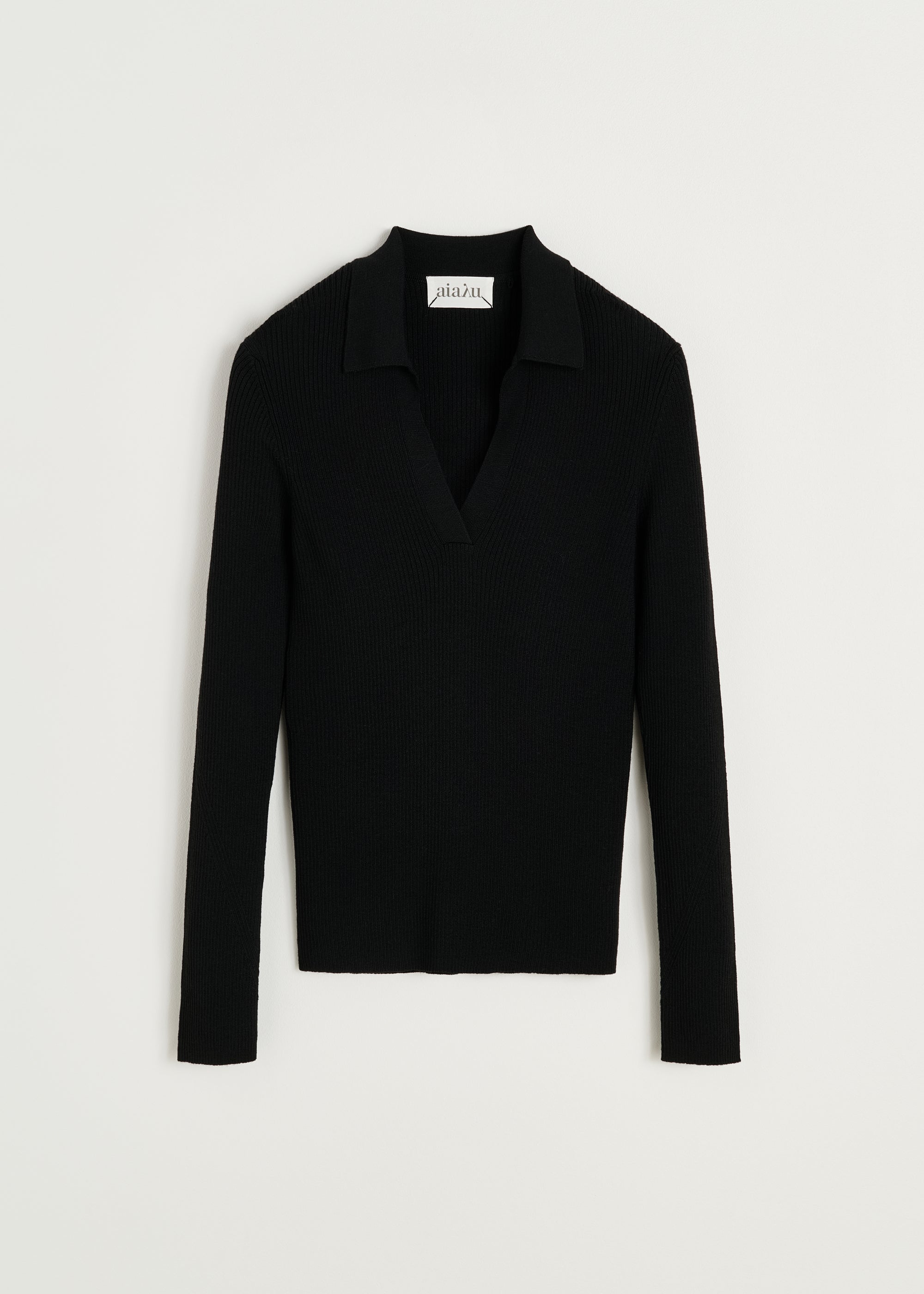 Noa polo blouse – pure merino wool | Black Blouse aiayu
