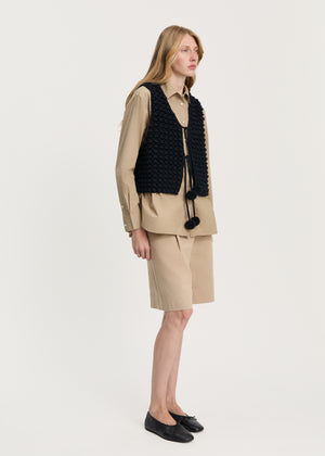 Ravi vest – highland wool | Black Navy Vest aiayu