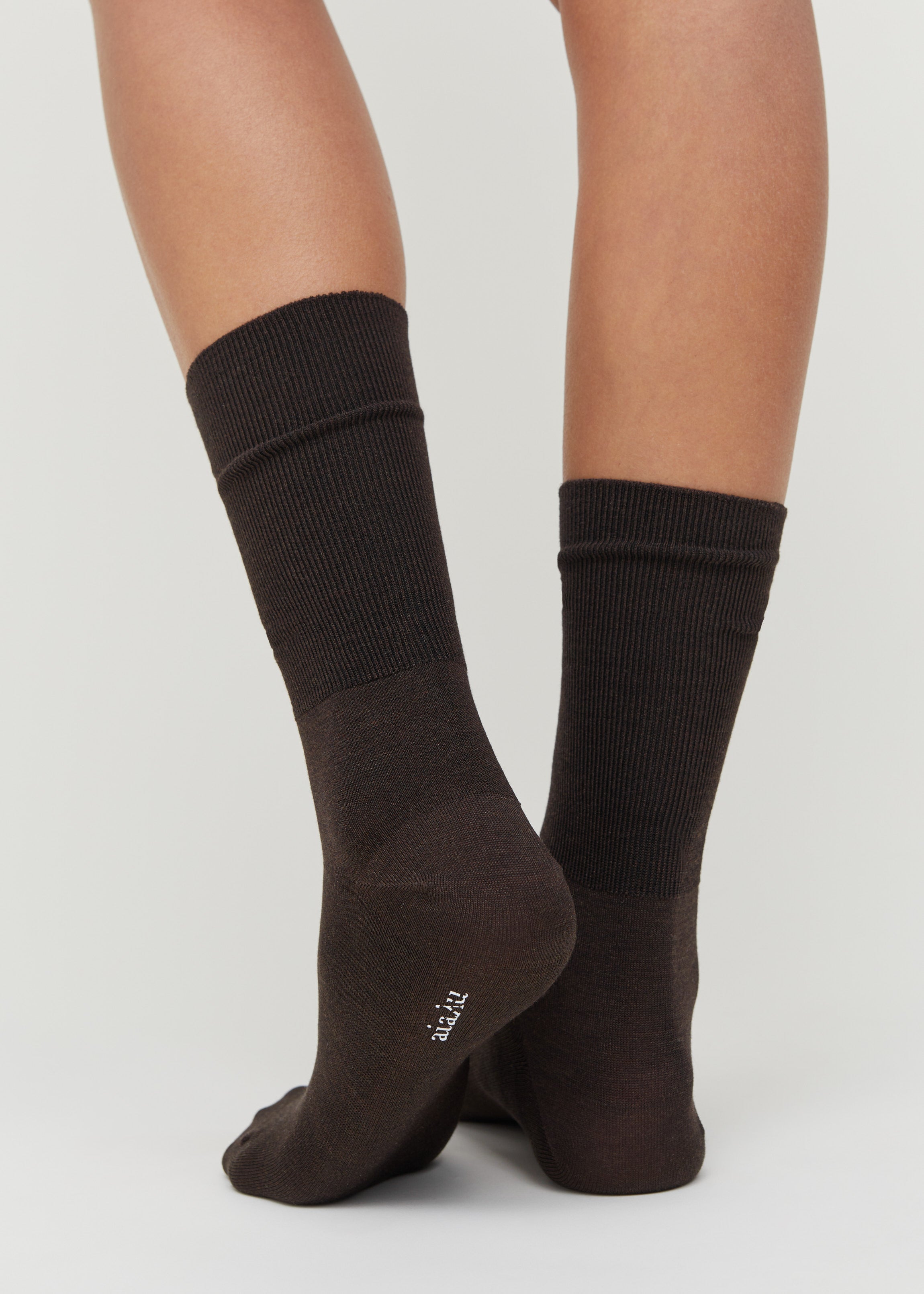 Silk socks  | Dark Brown