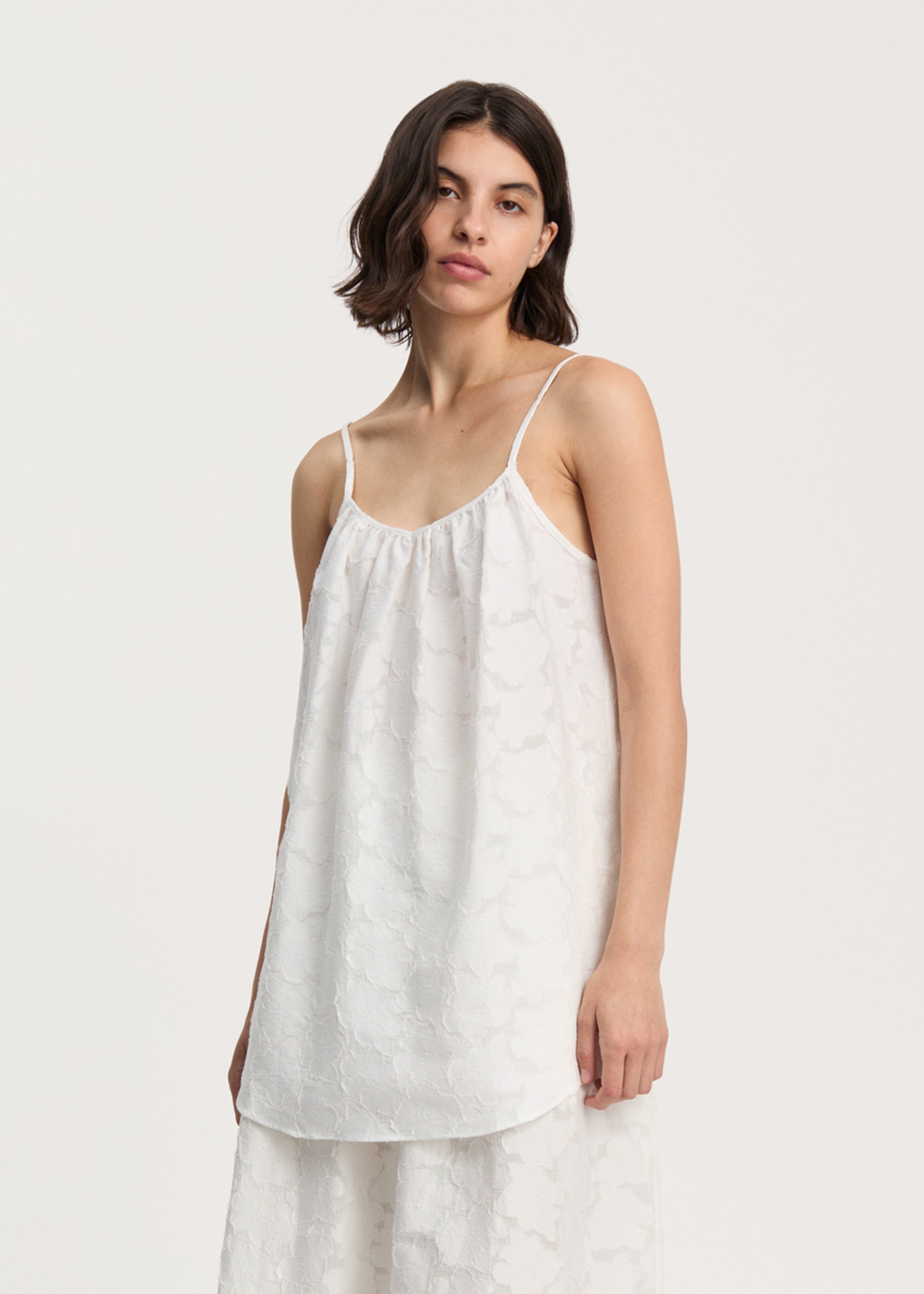 Strap top laceflower | White Top aiayu