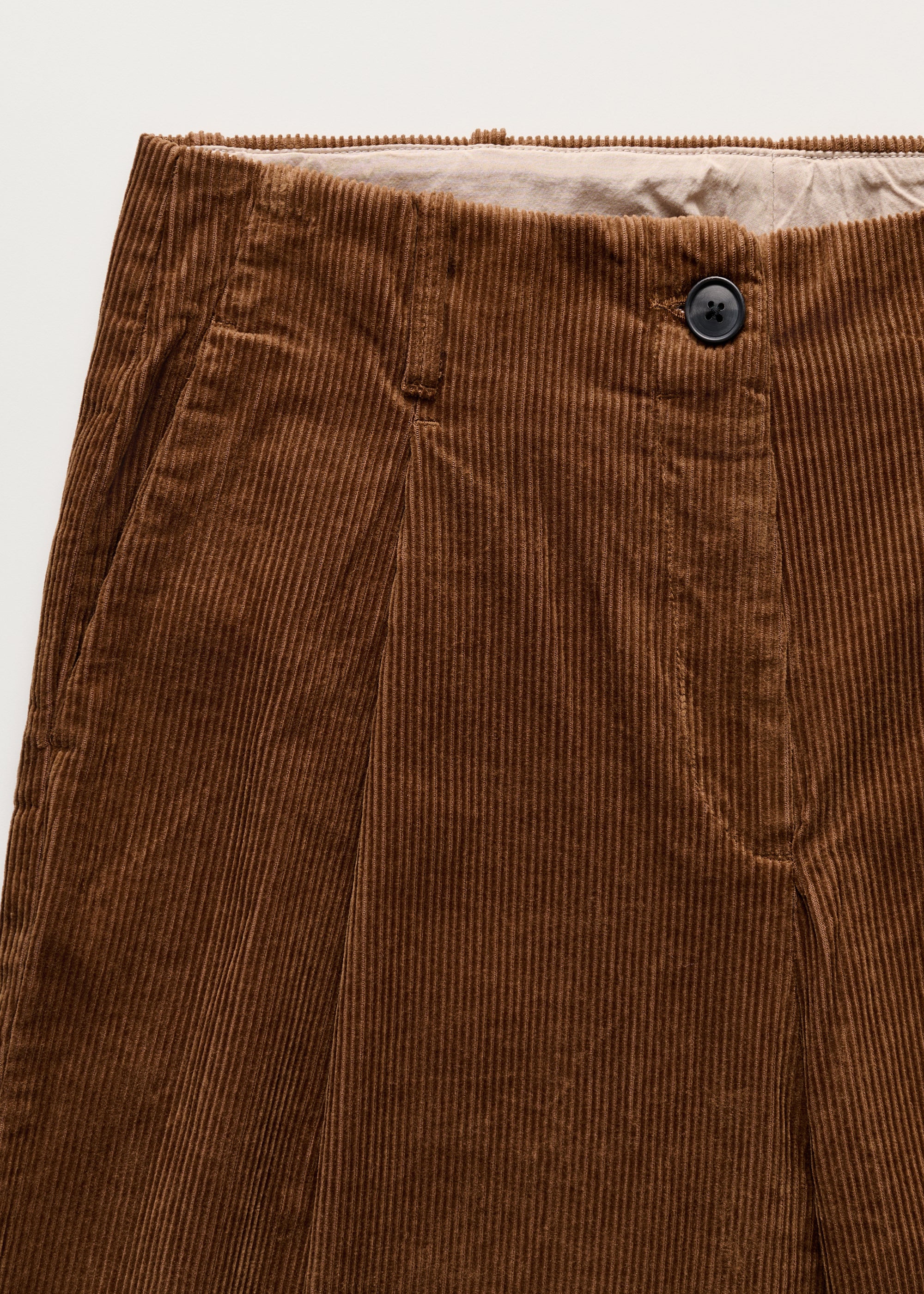 Toto pant corduroy | Cognac Pants aiayu